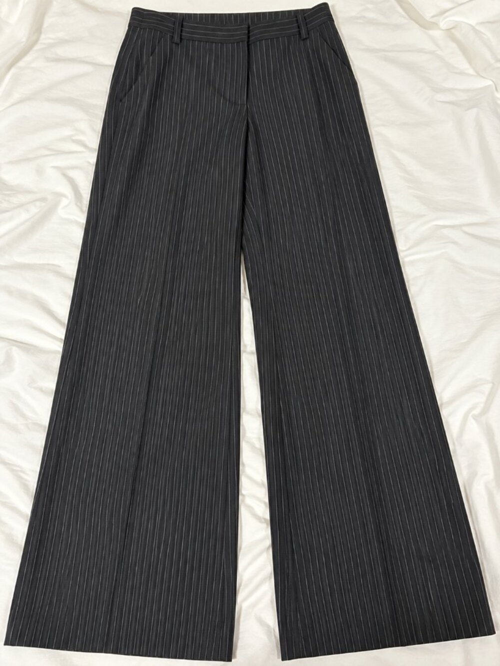 Antonio Melani Size 6 Charcoal Pinstripe Straight Leg Dress Pants Trousers